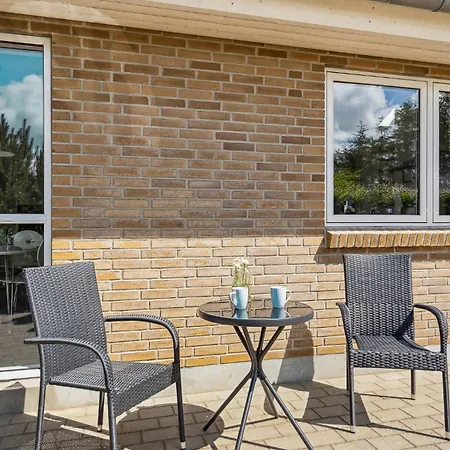 Gorgeous In With Wifi Holiday home